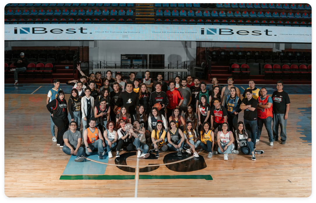 nuestro-equipo-portada nuestro-equipo-portada